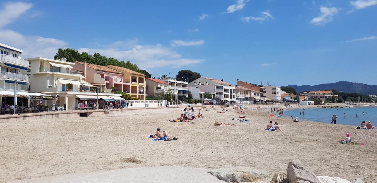 Les Pieds Dans L'O - Appartement 50M2 Front De Mer Saint-Cyr-sur-Mer Luaran gambar