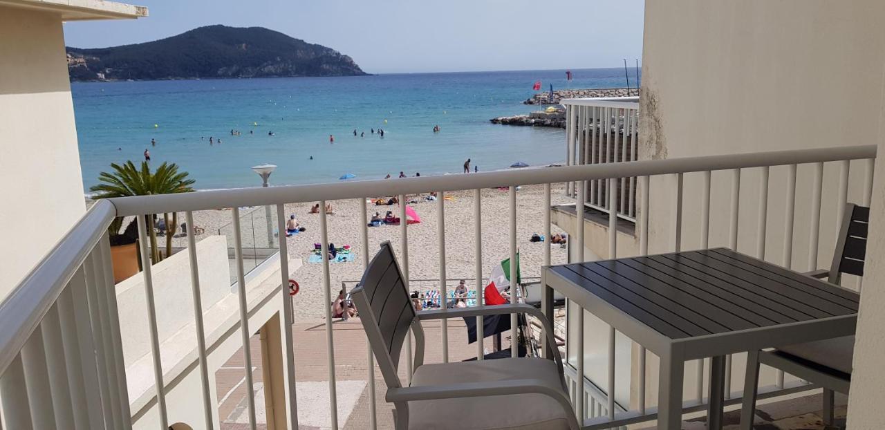 Les Pieds Dans L'O - Appartement 50M2 Front De Mer Saint-Cyr-sur-Mer Luaran gambar